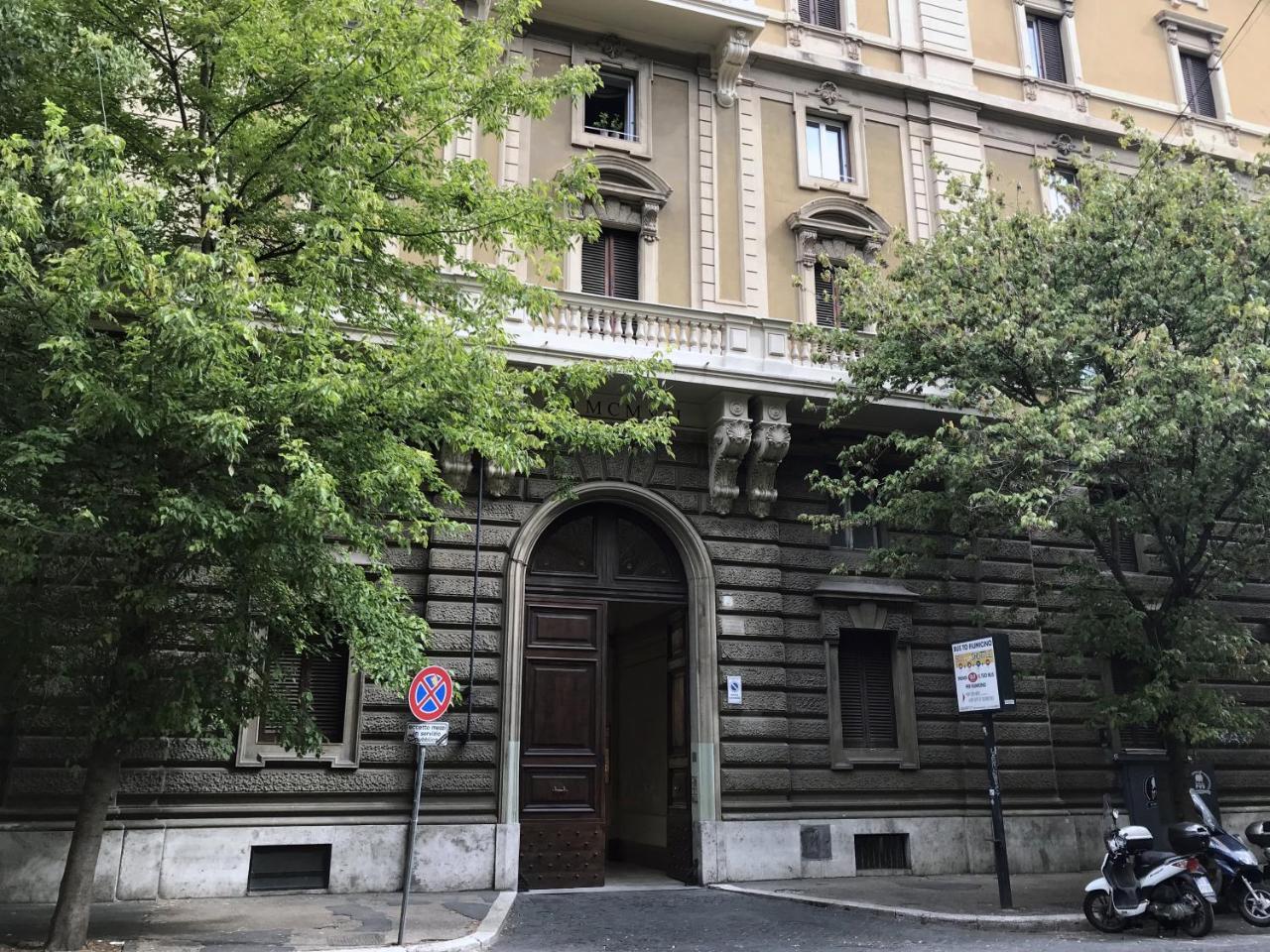 Pensión Nox Roma